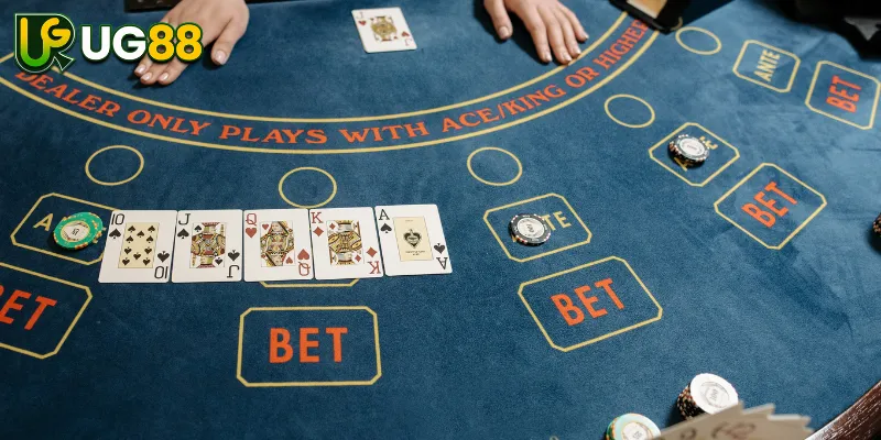 Ưu Điểm Và Lưu Ý Khi Chơi Baccarat UG88